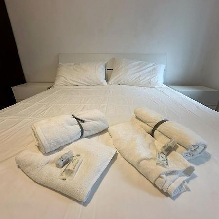 Affittacamere Torino - Private Rooms - H24 Self Check-In Turim Quarto foto
