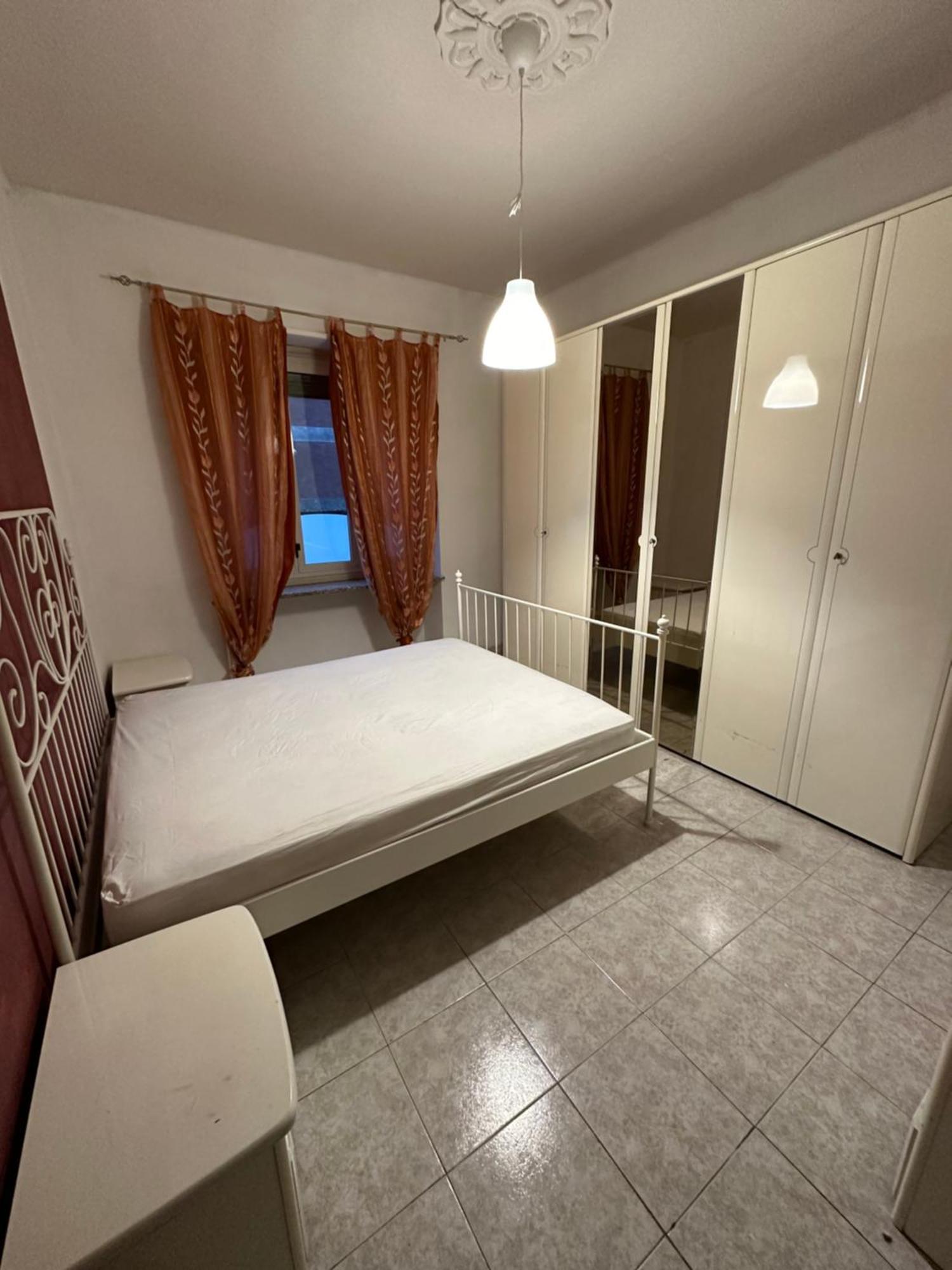 Affittacamere Torino - Private Rooms - H24 Self Check-In Turim Quarto foto